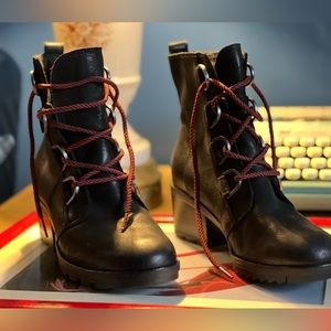 Sorel Cate Stacked Heel Boot